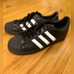 Adidas Superstar 82 Black Leather Sneakers SZ: 10